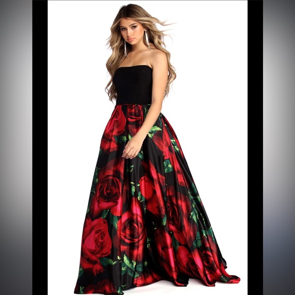 Laura size 4 Prom Evening Gown Like New - Picture 1 of 8